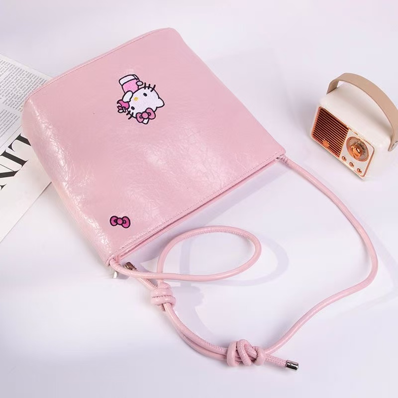 Hello Kitty Crossbody Bag Work - đánh giá và giá Yoga Fitness Tva