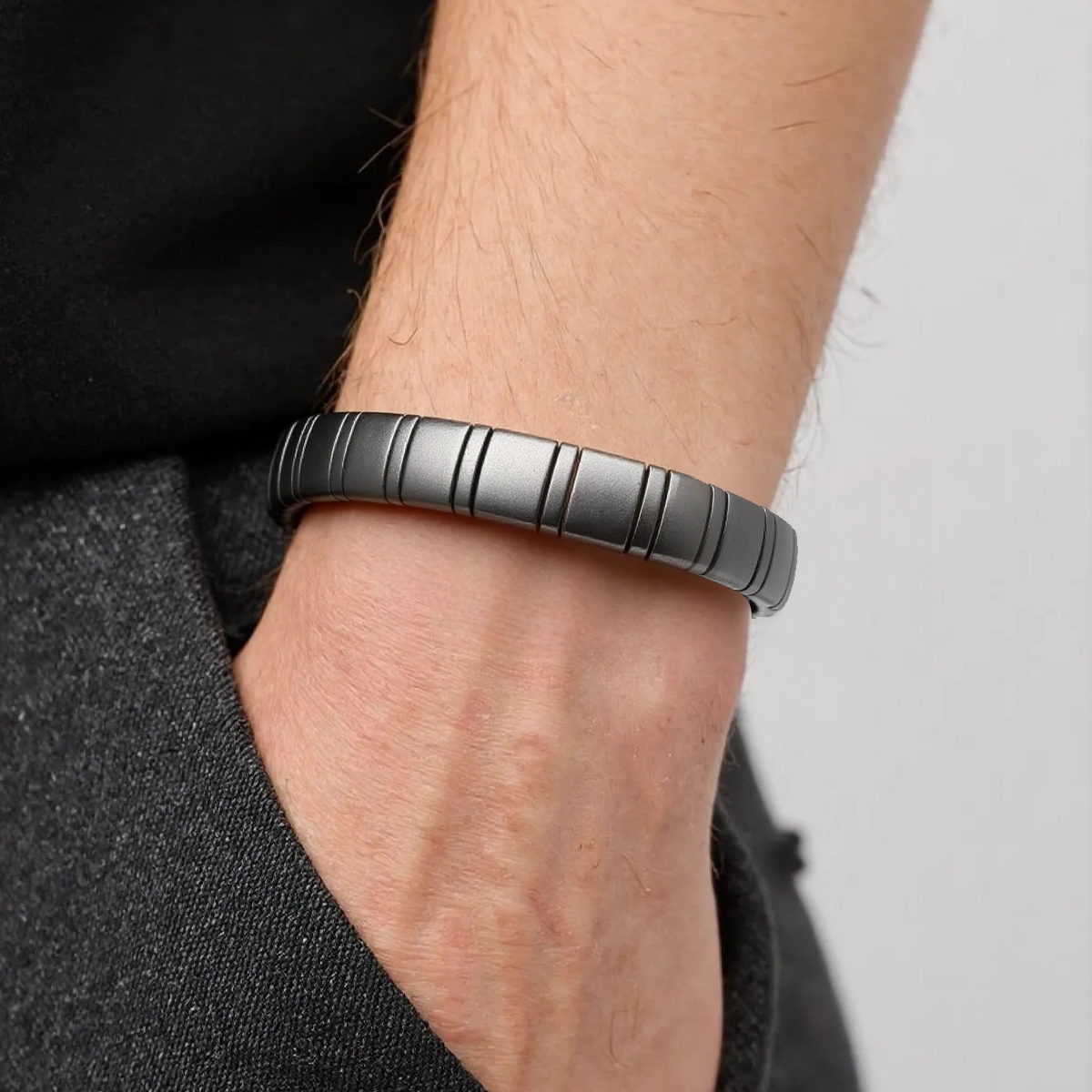Energy Stone Hematite Bracelet - đánh giá và giá Yoga Fitness Instructor